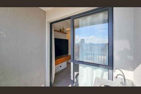 Apartamento à venda com 54m², 2 quartos e 1 vaga Apartamento à venda com 54m², 2 quartos e 1 vagaSacada