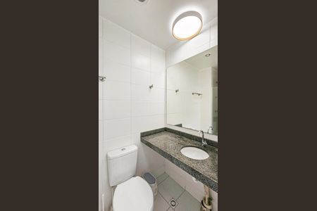 Apartamento à venda com 54m², 2 quartos e 1 vaga Apartamento à venda com 54m², 2 quartos e 1 vagaBanheiro da Suíte 1