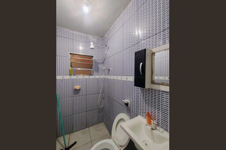 Banheiro de serviço de casa à venda com 2 quartos, 125m² em Jardim Cipreste, São Bernardo do Campo