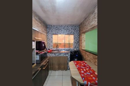 Casa à venda com 125m², 2 quartos e 1 vaga Casa à venda com 125m², 2 quartos e 1 vagaCozinha