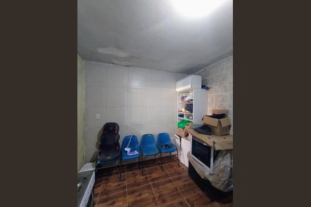 Casa à venda com 125m², 2 quartos e 1 vaga Casa à venda com 125m², 2 quartos e 1 vagaQuarto de Serviço