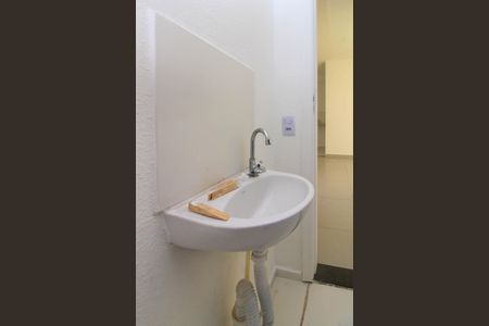 Banheiro de apartamento à venda com 2 quartos, 42m² em Jardim Paris, São Paulo