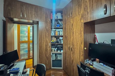 Apartamento para alugar com 85m², 3 quartos e sem vaga Apartamento para alugar com 85m², 3 quartos e sem vagaQuarto