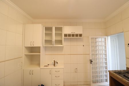 Casa para alugar com 200m², 4 quartos e 2 vagasCozinha