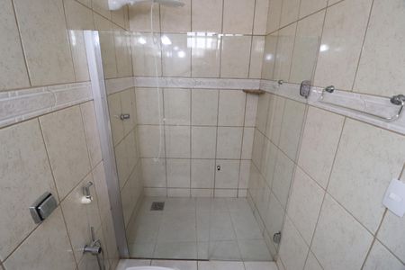 Casa para alugar com 200m², 4 quartos e 2 vagasBanheiro do Quarto 2