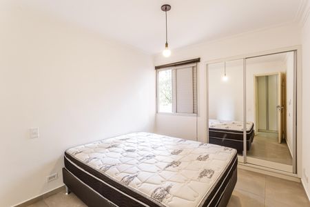 Quarto de apartamento para alugar com 1 quarto, 58m² em Indianópolis, São Paulo
