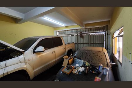 Garagem de casa à venda com 4 quartos, 252m² em Jardim Etelvina, São Paulo
