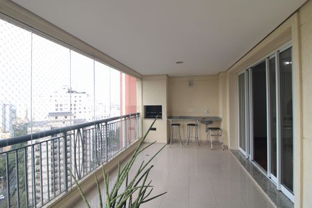 Apartamento à venda com 143m², 3 quartos e 3 vagasVaranda