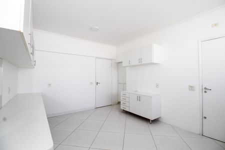 Apartamento à venda com 180m², 3 quartos e 2 vagas Apartamento à venda com 180m², 3 quartos e 2 vagasCozinha