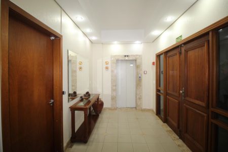 Apartamento à venda com 112m², 3 quartos e 2 vagasCorredor