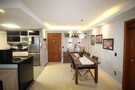 Apartamento à venda com 112m², 3 quartos e 2 vagasSala