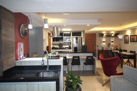 Apartamento à venda com 112m², 3 quartos e 2 vagasSala