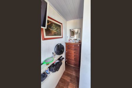 Casa à venda com 179m², 2 quartos e sem vaga Casa à venda com 179m², 2 quartos e sem vagaQuarto 2 - 2° andar