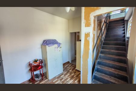 Casa à venda com 179m², 2 quartos e sem vaga Casa à venda com 179m², 2 quartos e sem vagaAcesso ao 2° andar