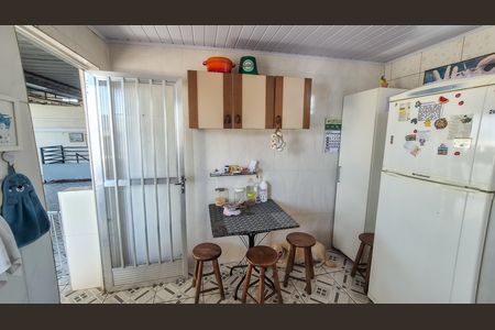 Casa à venda com 179m², 2 quartos e sem vaga Casa à venda com 179m², 2 quartos e sem vagaCozinha 2° andar