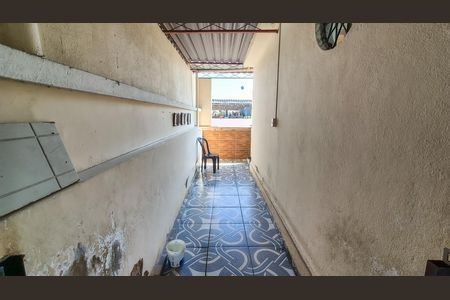 Casa à venda com 179m², 2 quartos e sem vaga Casa à venda com 179m², 2 quartos e sem vagaCorredor terraço 2° andar
