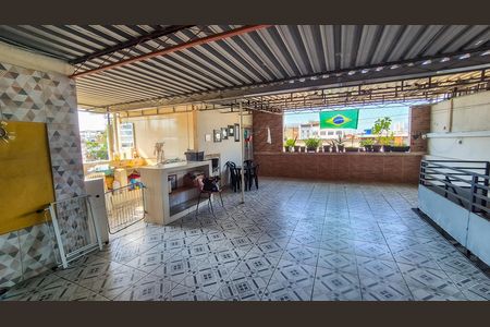 Casa à venda com 179m², 2 quartos e sem vaga Casa à venda com 179m², 2 quartos e sem vagaTerraço 2° andar