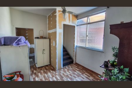 Casa à venda com 179m², 2 quartos e sem vaga Casa à venda com 179m², 2 quartos e sem vagaAcesso ao 2° andar