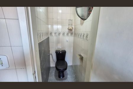 Casa à venda com 179m², 2 quartos e sem vaga Casa à venda com 179m², 2 quartos e sem vagaBanheiro 3 - 2° andar