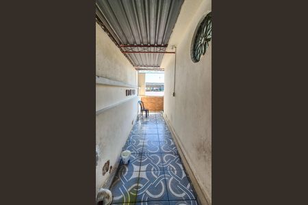 Casa à venda com 179m², 2 quartos e sem vaga Casa à venda com 179m², 2 quartos e sem vagaCorredor terraço 2° andar