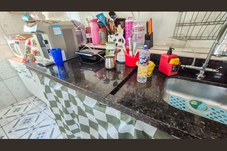 Casa à venda com 179m², 2 quartos e sem vaga Casa à venda com 179m², 2 quartos e sem vagaCozinha 2° andar