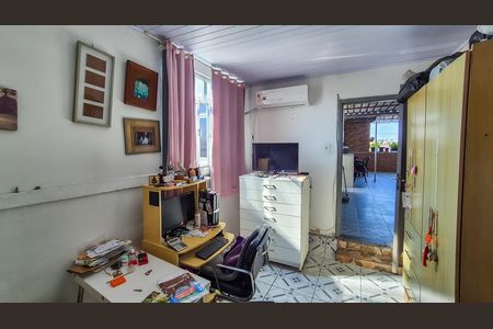 Casa à venda com 179m², 2 quartos e sem vaga Casa à venda com 179m², 2 quartos e sem vagaQuarto 1 - 2° andar