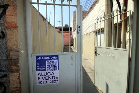 Placa de casa à venda com 2 quartos, 55m² em Olaria, Rio de Janeiro