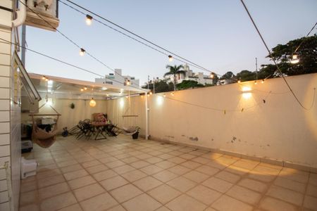 Área Privativa de apartamento para alugar com 3 quartos, 137m² em Ouro Preto, Belo Horizonte