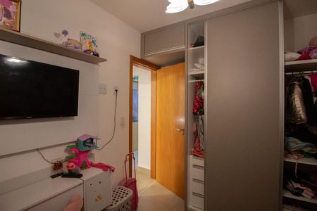 Apartamento para alugar com 137m², 3 quartos e 3 vagas Apartamento para alugar com 137m², 3 quartos e 3 vagasQuarto 2