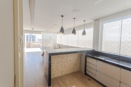 Apartamento à venda com 350m², 4 quartos e 6 vagasEspaço Gourmet na Cobertura