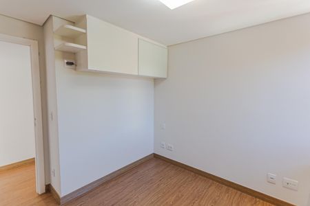 Apartamento à venda com 350m², 4 quartos e 6 vagasQuarto 4