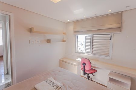 Apartamento à venda com 350m², 4 quartos e 6 vagasSemi-Suíte 2