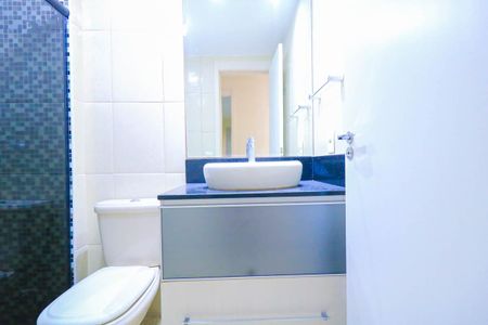Apartamento para alugar com 65m², 2 quartos e 1 vaga Apartamento para alugar com 65m², 2 quartos e 1 vagaBanheiro Social