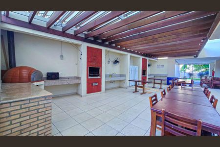 Apartamento para alugar com 65m², 2 quartos e 1 vaga Apartamento para alugar com 65m², 2 quartos e 1 vagaÁrea comum - Churrasqueira