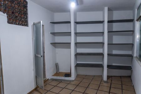 Sala 2 de casa para alugar com 1 quarto, 60m² em Brás de Pina, Rio de Janeiro