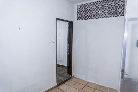 Casa para alugar com 60m², 1 quarto e sem vaga Casa para alugar com 60m², 1 quarto e sem vagaSala 2