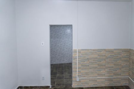 Casa para alugar com 60m², 1 quarto e sem vaga Casa para alugar com 60m², 1 quarto e sem vagaSala