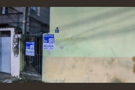 Fachada de casa para alugar com 1 quarto, 60m² em Brás de Pina, Rio de Janeiro