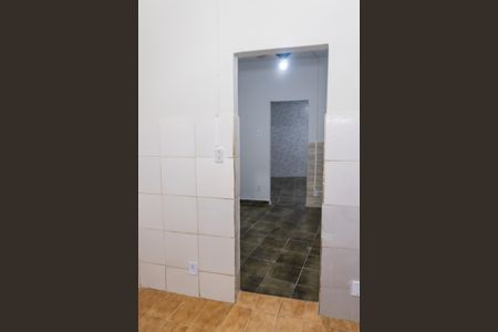Cozinha de casa para alugar com 1 quarto, 60m² em Brás de Pina, Rio de Janeiro