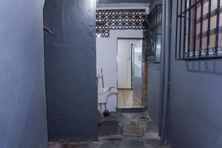 Área de Serviço de casa para alugar com 1 quarto, 60m² em Brás de Pina, Rio de Janeiro
