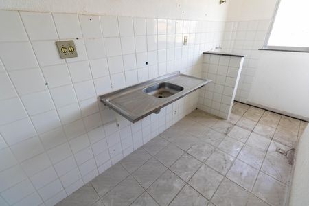 Apartamento à venda com 52m², 2 quartos e 2 vagas Apartamento à venda com 52m², 2 quartos e 2 vagasCozinha e Área de Serviço