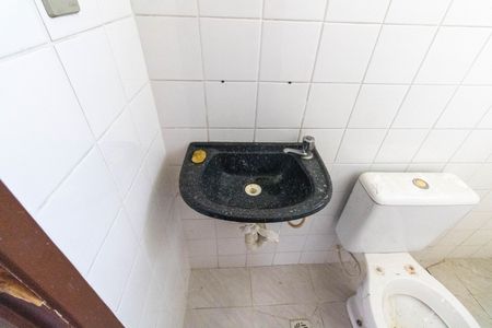Apartamento à venda com 52m², 2 quartos e 2 vagas Apartamento à venda com 52m², 2 quartos e 2 vagasBanheiro