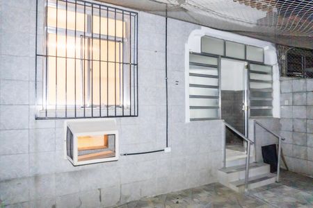Casa para alugar com 70m², 1 quarto e sem vaga Casa para alugar com 70m², 1 quarto e sem vagaÁrea externa
