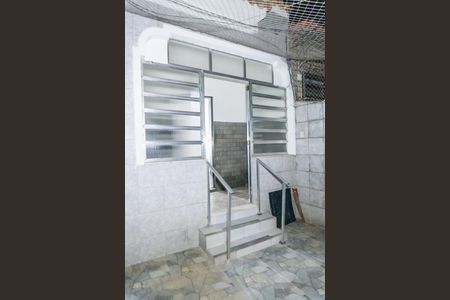 Casa para alugar com 70m², 1 quarto e sem vaga Casa para alugar com 70m², 1 quarto e sem vagaÁrea externa