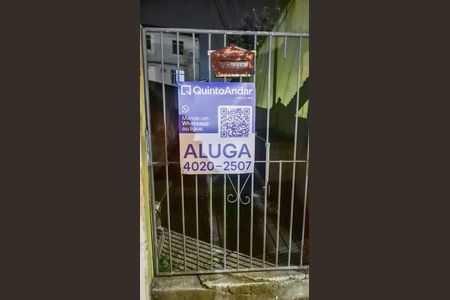 Placa de casa para alugar com 1 quarto, 70m² em Brás de Pina, Rio de Janeiro
