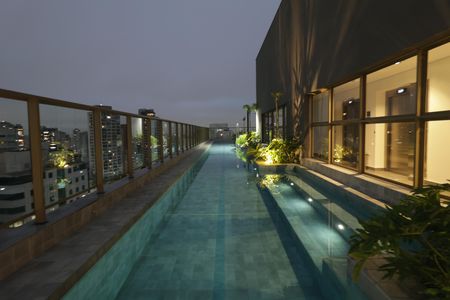 Apartamento à venda com 28m², 1 quarto e sem vagaÁrea comum - Piscina