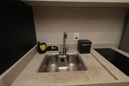 Apartamento à venda com 28m², 1 quarto e sem vagaQuarto e Cozinha