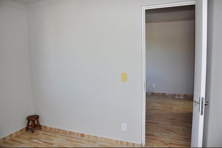 Apartamento para alugar com 45m², 2 quartos e 1 vaga Apartamento para alugar com 45m², 2 quartos e 1 vagaDetalhe - Quarto 01