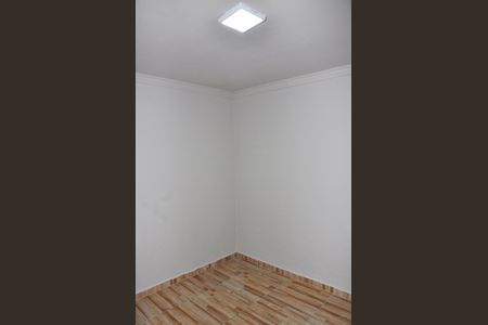 Apartamento para alugar com 45m², 2 quartos e 1 vaga Apartamento para alugar com 45m², 2 quartos e 1 vagaDetalhe - Quarto 01