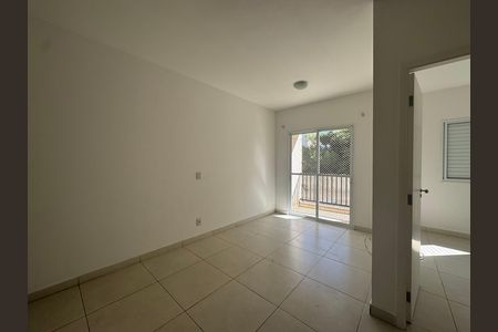 Sala de apartamento para alugar com 2 quartos, 57m² em Umuarama, Osasco
